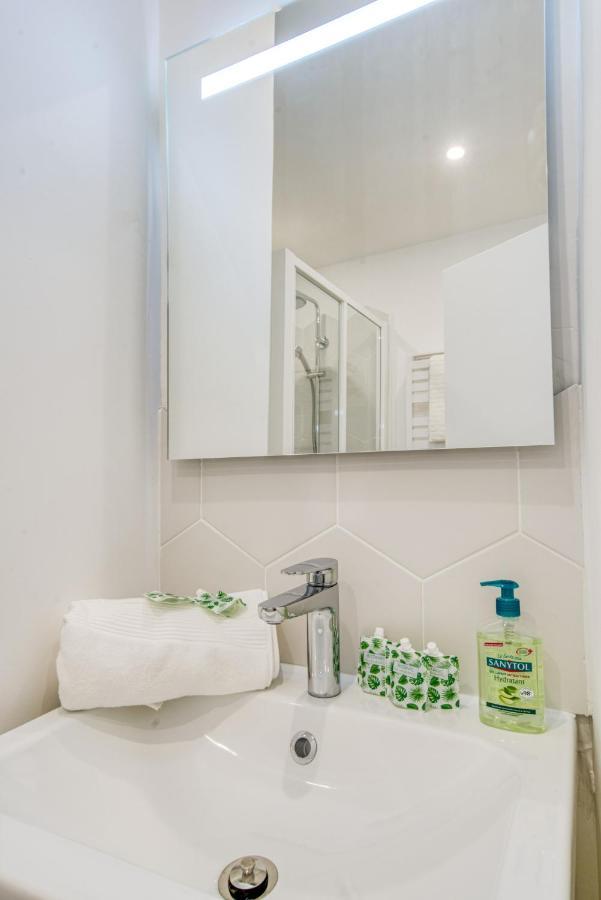 St Jobis - Charmant Appartement, Moderne Et Refait A Neuf, Vieux-Nisa Exterior foto