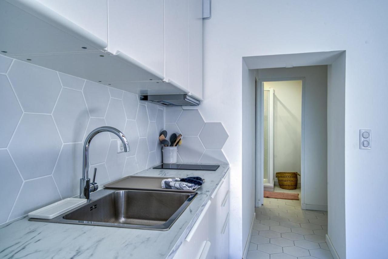 St Jobis - Charmant Appartement, Moderne Et Refait A Neuf, Vieux-Nisa Exterior foto