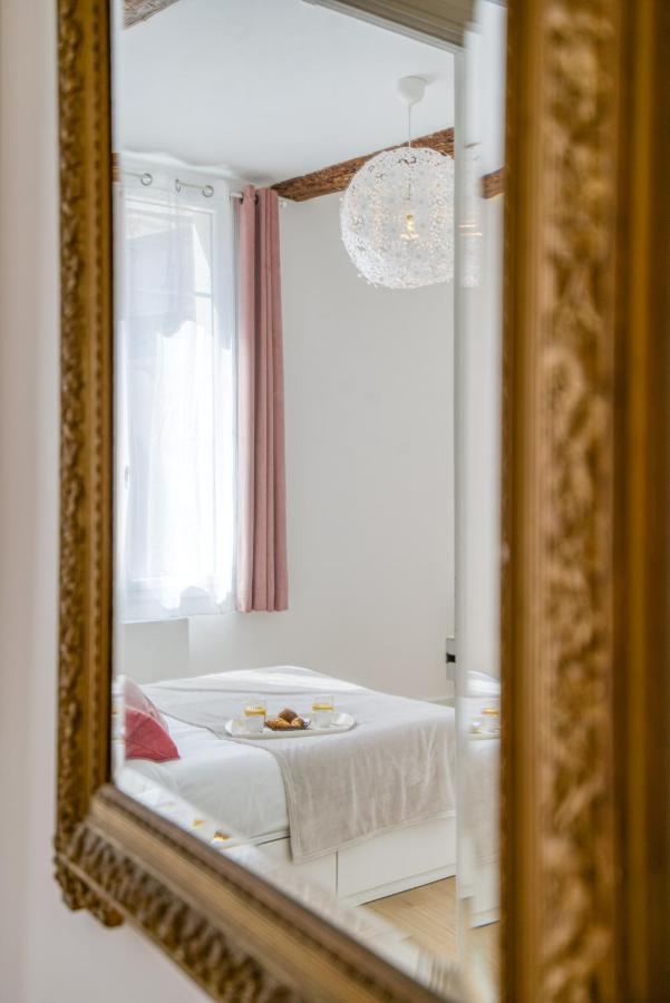 St Jobis - Charmant Appartement, Moderne Et Refait A Neuf, Vieux-Nisa Exterior foto