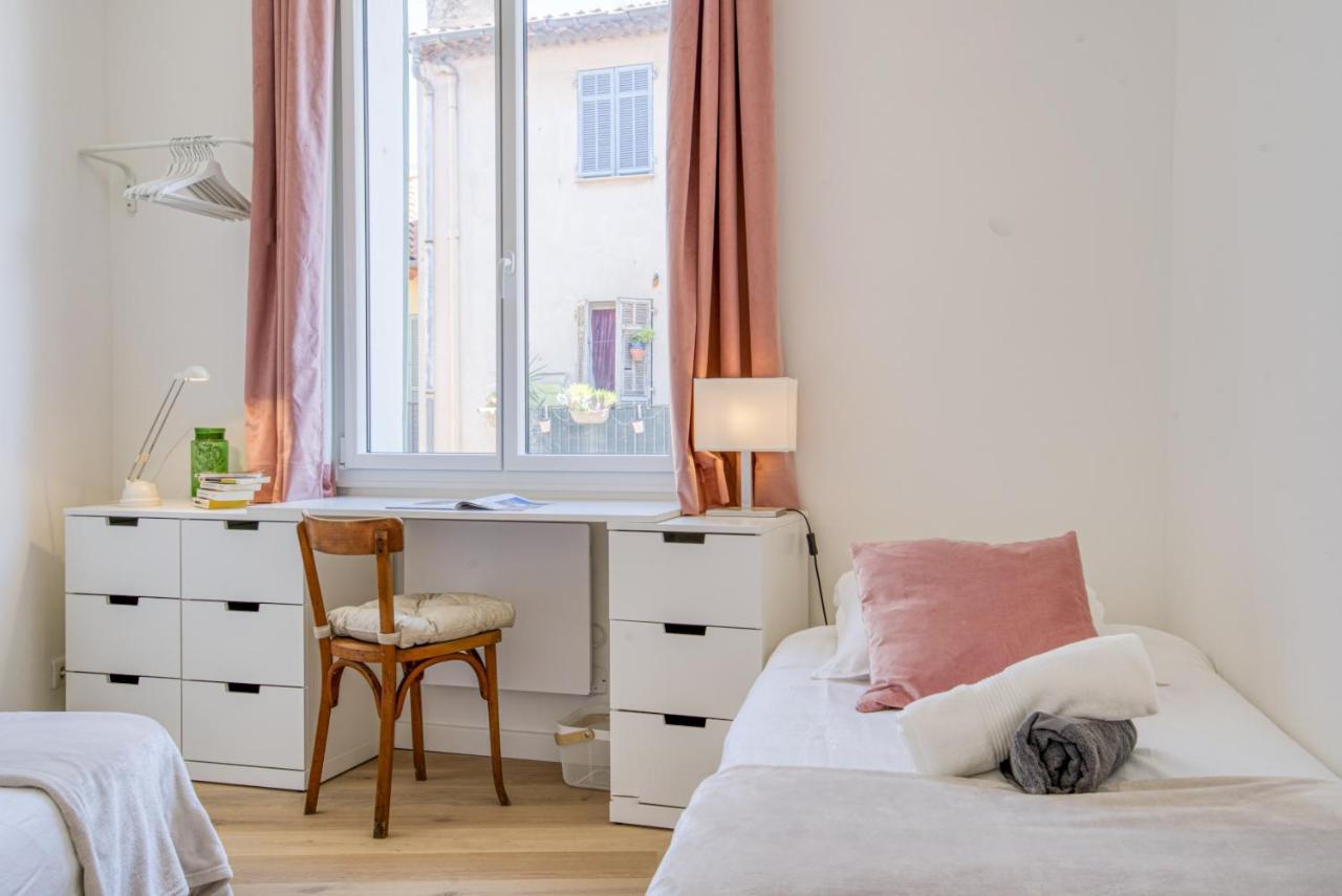 St Jobis - Charmant Appartement, Moderne Et Refait A Neuf, Vieux-Nisa Exterior foto