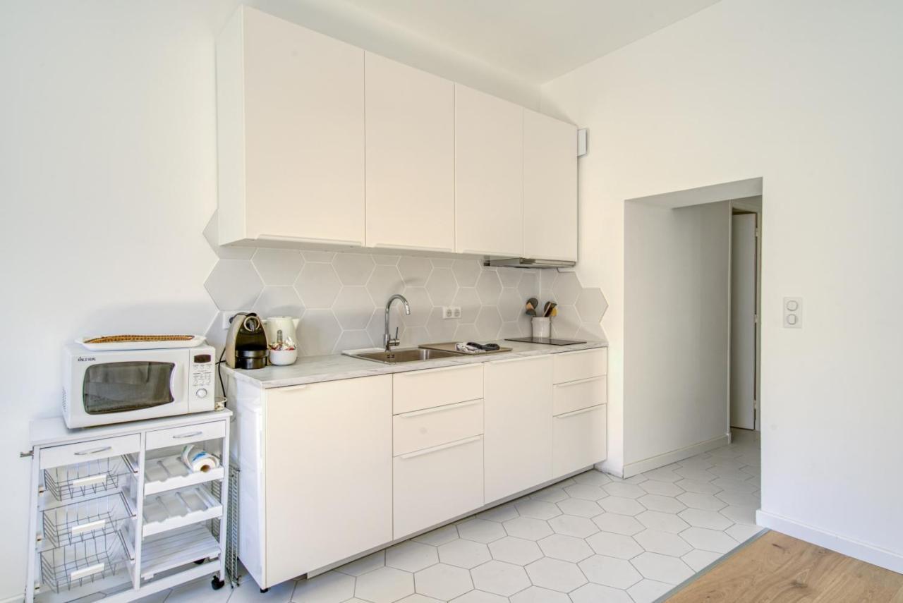 St Jobis - Charmant Appartement, Moderne Et Refait A Neuf, Vieux-Nisa Exterior foto