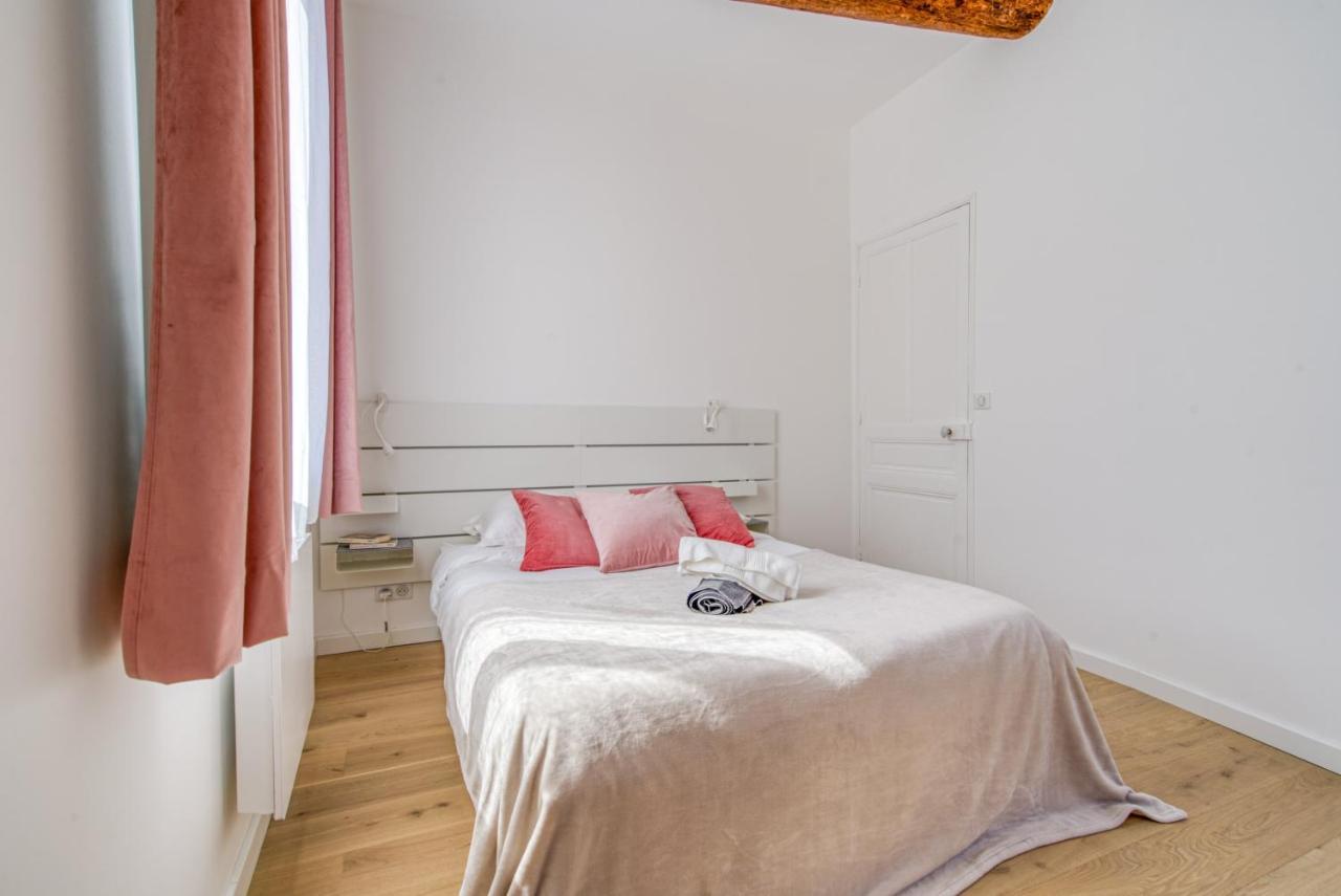 St Jobis - Charmant Appartement, Moderne Et Refait A Neuf, Vieux-Nisa Exterior foto