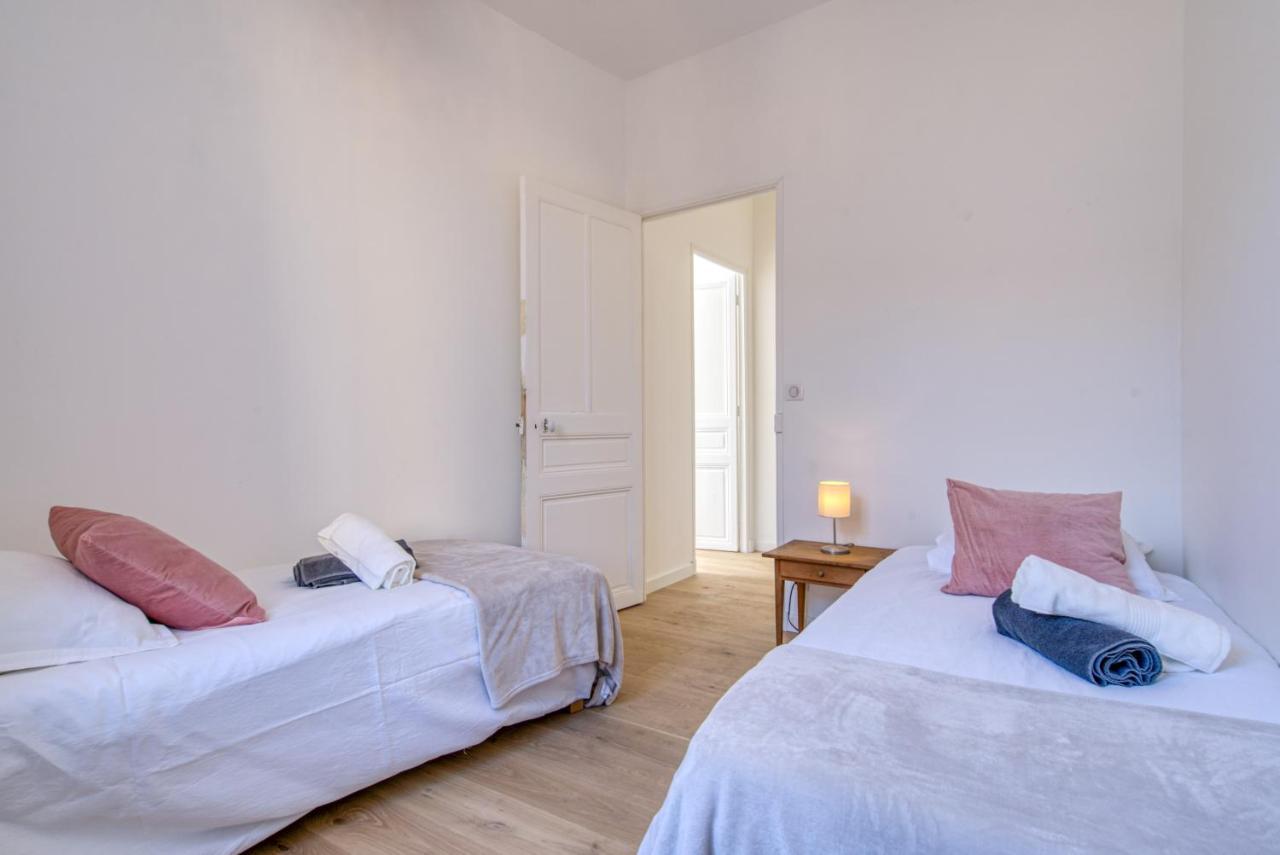 St Jobis - Charmant Appartement, Moderne Et Refait A Neuf, Vieux-Nisa Exterior foto