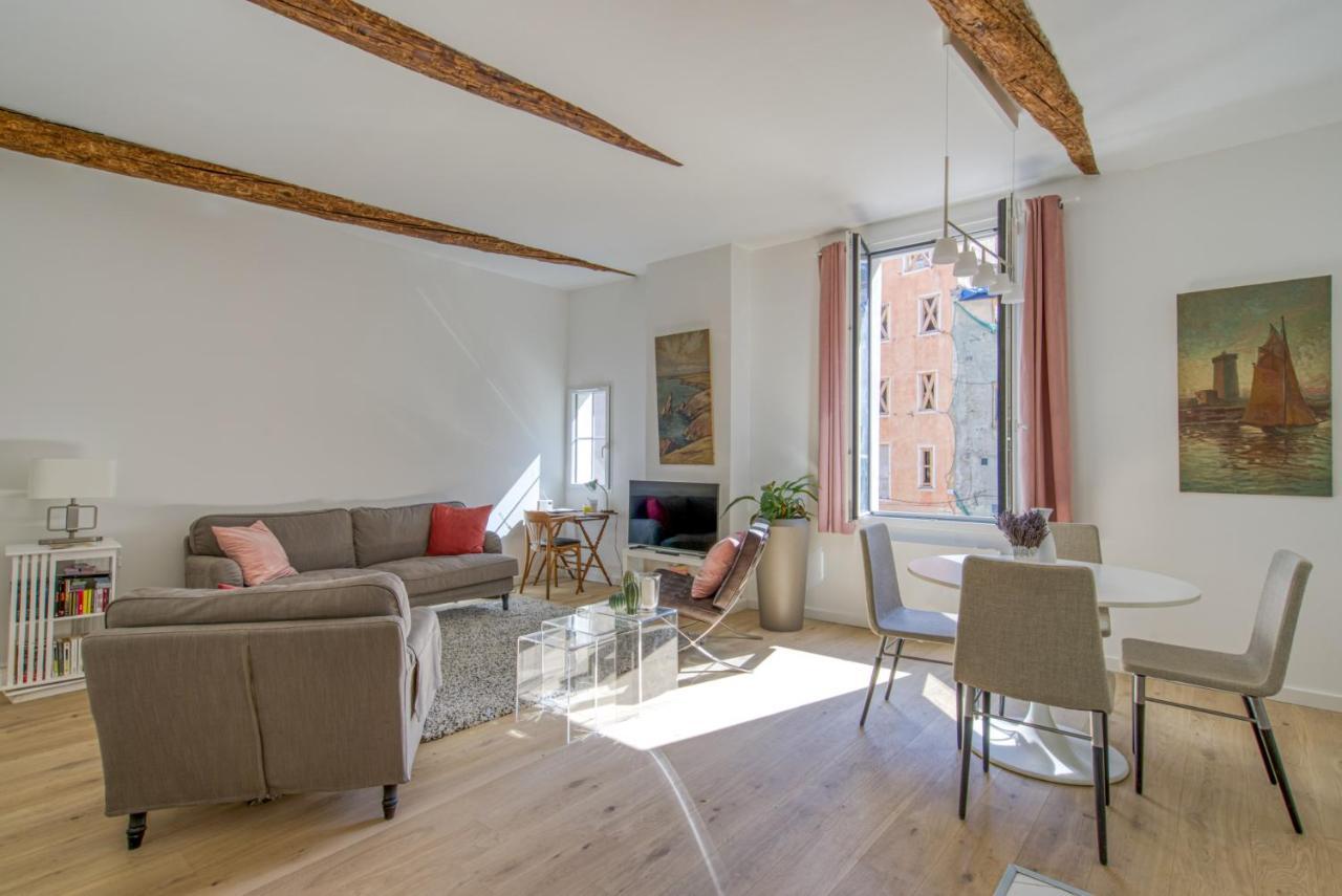 St Jobis - Charmant Appartement, Moderne Et Refait A Neuf, Vieux-Nisa Exterior foto